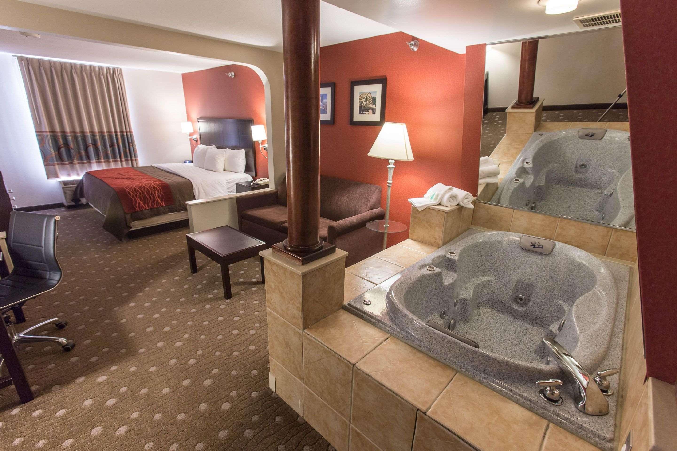 Comfort Inn Pittsburgh Exterior foto